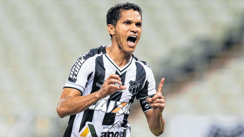 Magno Alves conversou com diretoria para retorno ao Ceará
