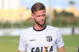 Vila Nova tenta acordo com Ceará após não pagar negociação de jogador