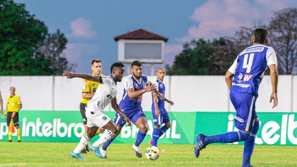 ceara Ceará goleia São Raimundo por 3 a 0 e avança na Copa do Brasil