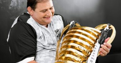 Guto Ferreira foi campeão da Copa do Nordeste pelo Ceará.