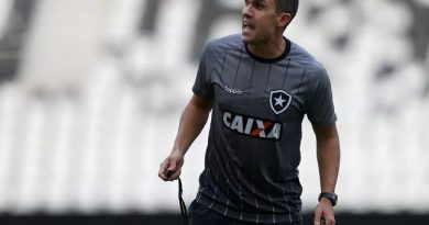 Bruno Lazaroni, ex-auxiliar do Ceará.