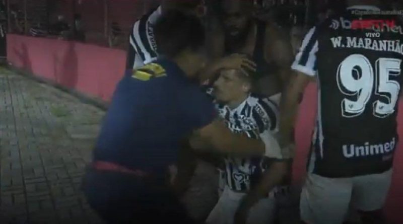 Luvannor, do Ceará, atingido por spray de pimenta.