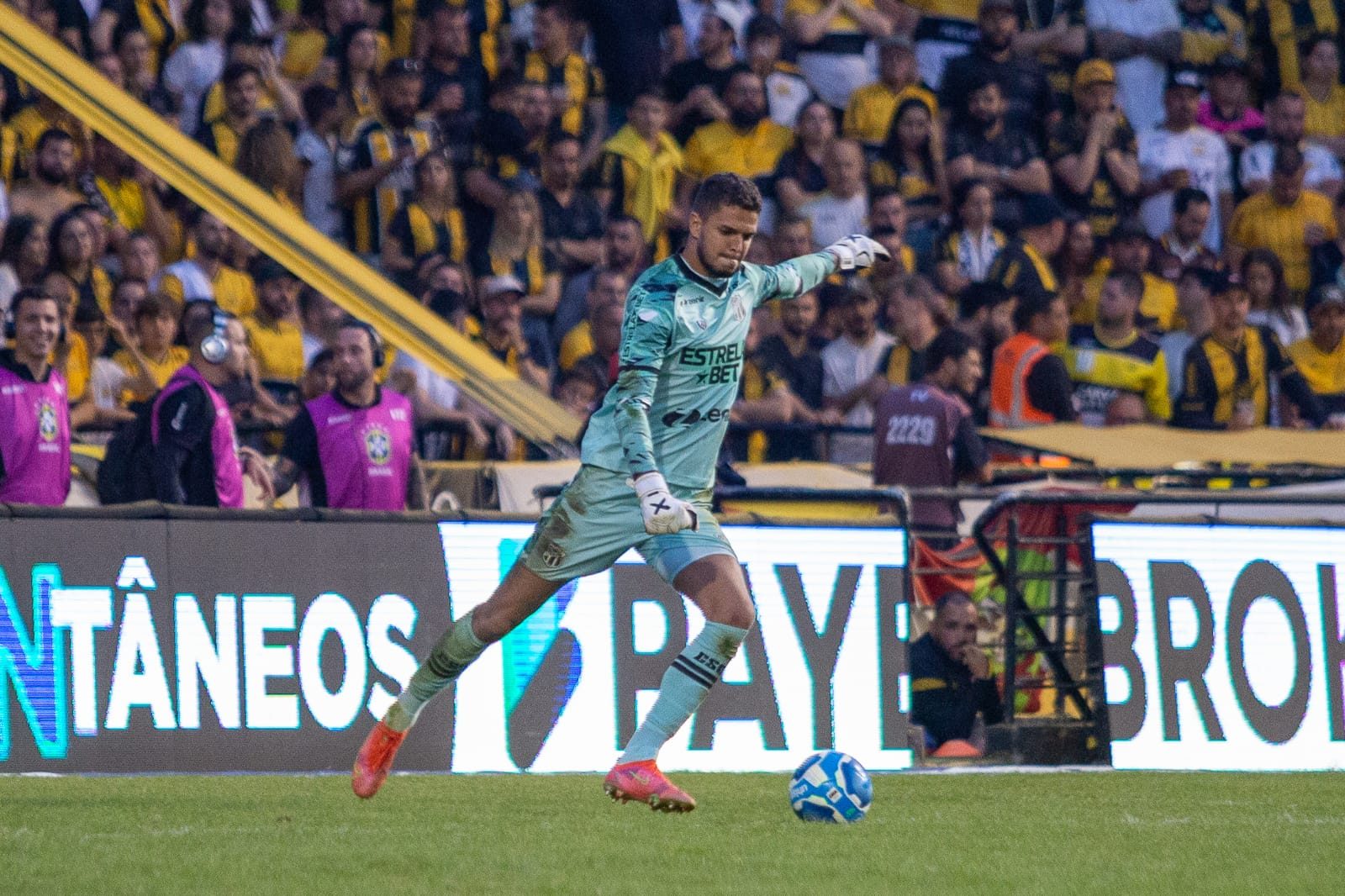 Bruno Ferreira, goleiro do Ceará.