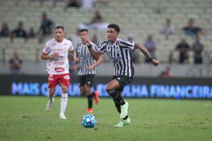 Paulo Victor, lateral do Ceará