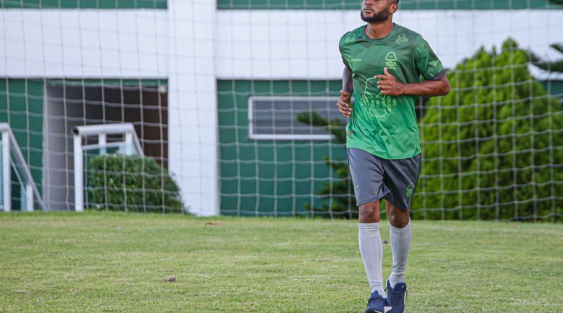 Rafael Carioca, ex-Ceará.