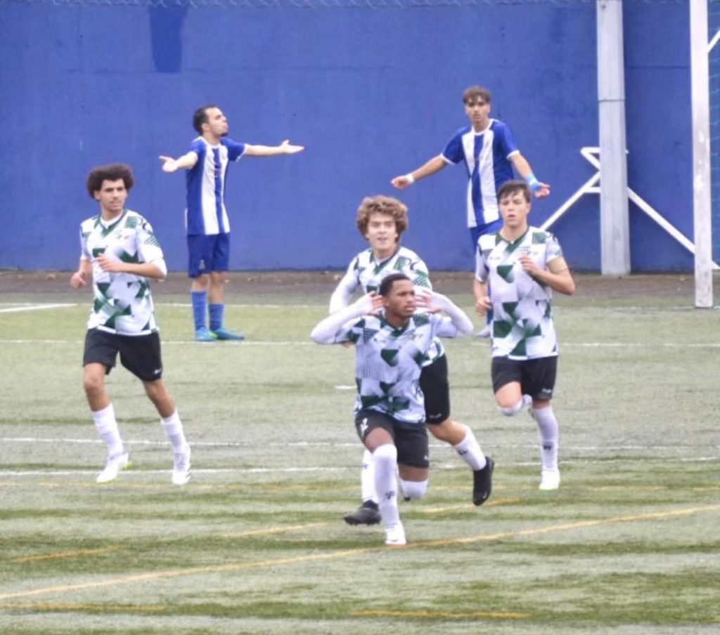 Carlos André Maranhão, atacante da base do Ceará emprestado ao Moreirense-POR Sub-19.