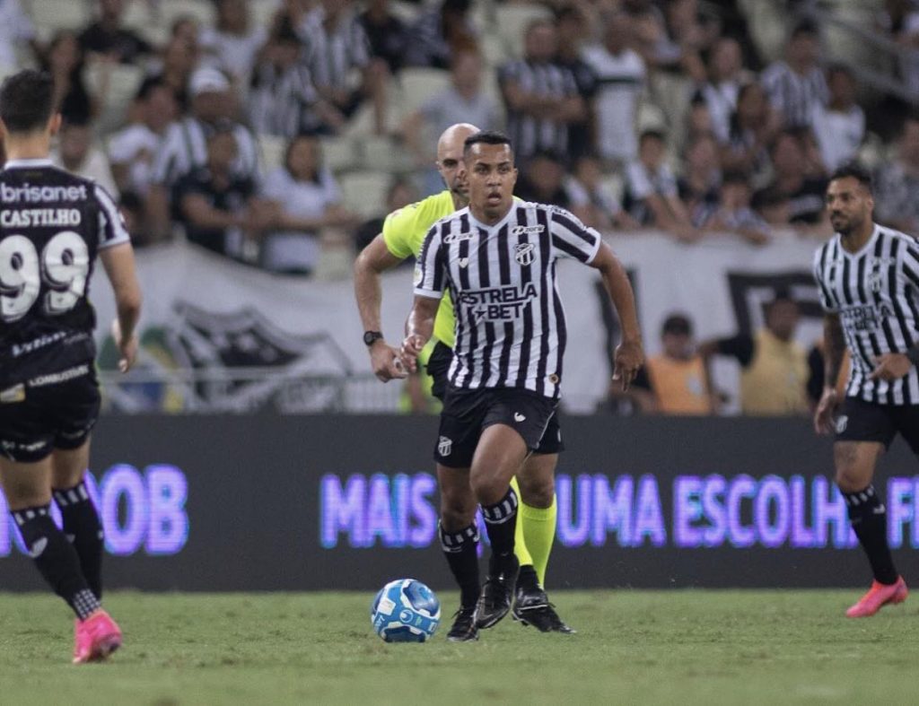 Breno, volante do Ceará.