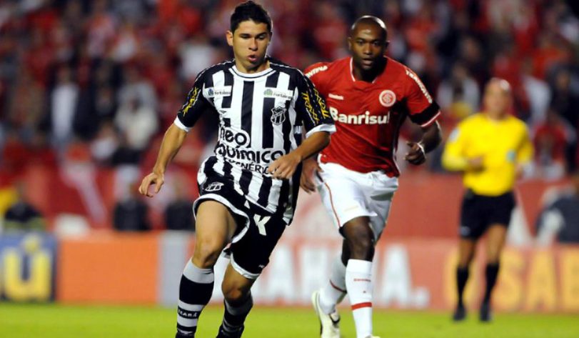 Osvaldo jogou no Ceará em 2011.