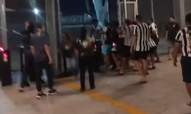 Torcedor do Fortaleza em Ceará x Sport-PE