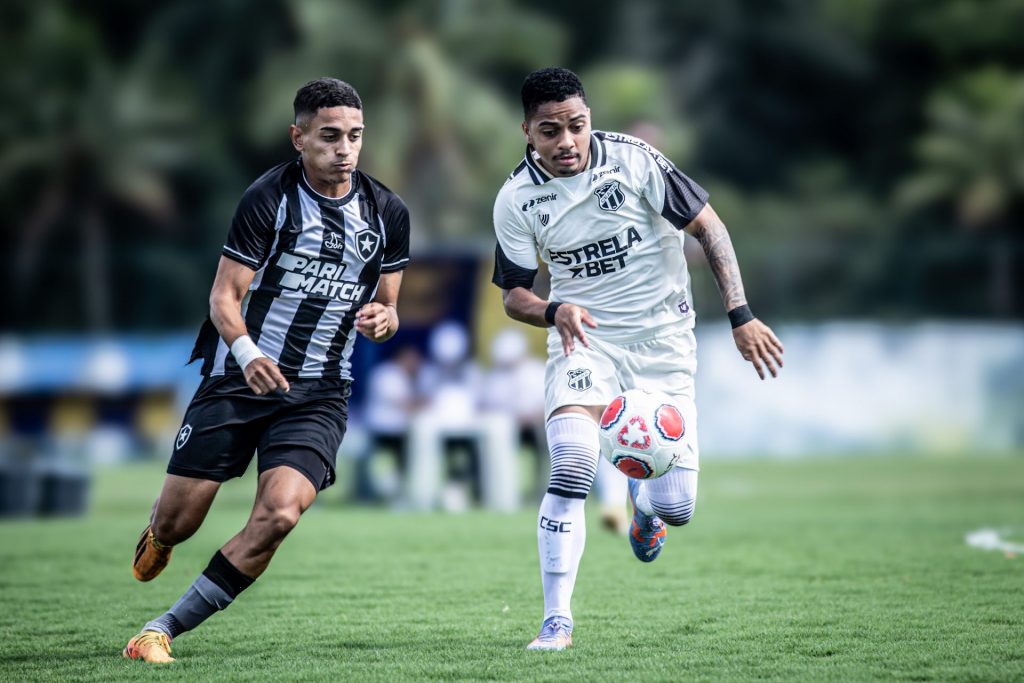 João Victor, atacante da base do Ceará