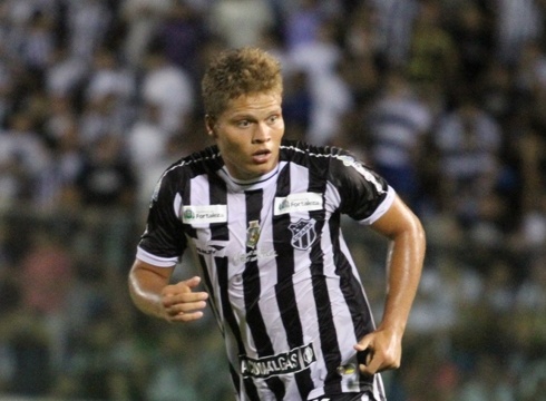 Romário Rodrigues foi revelado pelo Ceará em 2012.