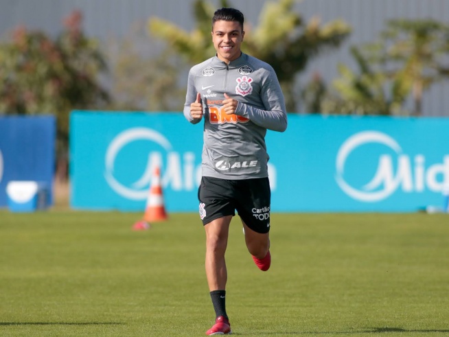 Ceará tem interesse no volante Roni, do Corinthians-SP.