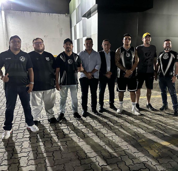 Lideranças da Cearamor, Mofi, presidente do Ceará e setor jurídico do clube.