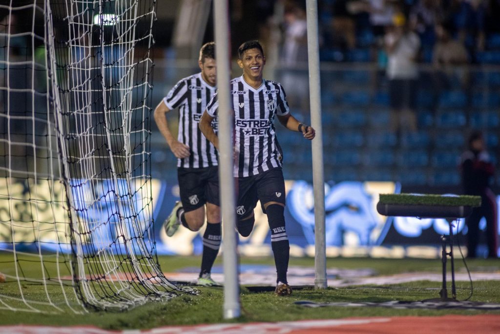 Erick Pulga, atacante do Ceará.