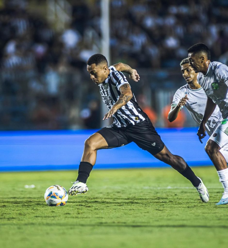 Bruninho, meia do Ceará / Operário x Ceará