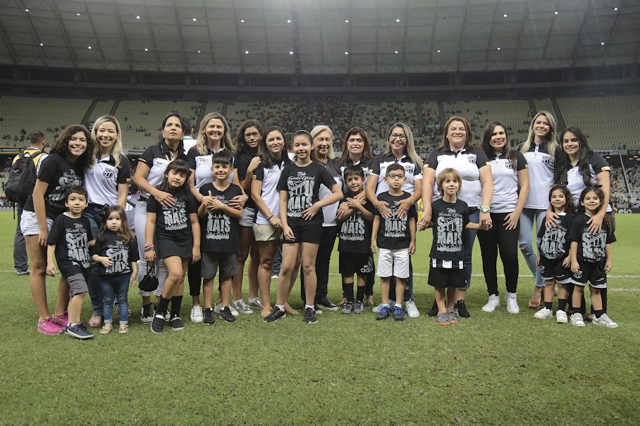 Torcida do Ceará / Torcedoras do Ceará / Série B