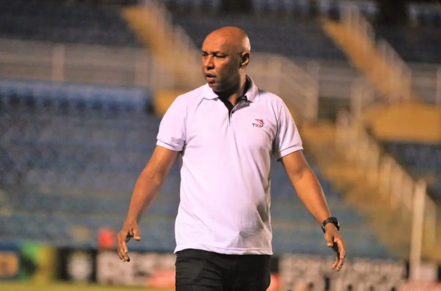 Anderson Batatais, auxiliar técnico fixo do Ceará.