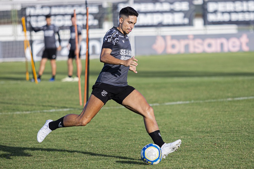 Raí Ramos, lateral-direito Ceará