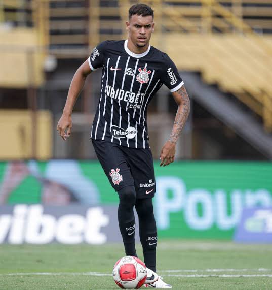 Zagueiro do Corinthians, João Pedro no Ceará