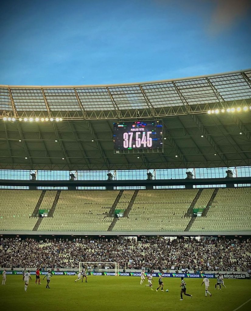 torcida feminina ceará