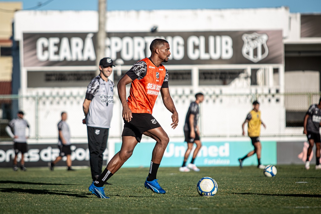 Saulo Mineiro / treino do Ceará