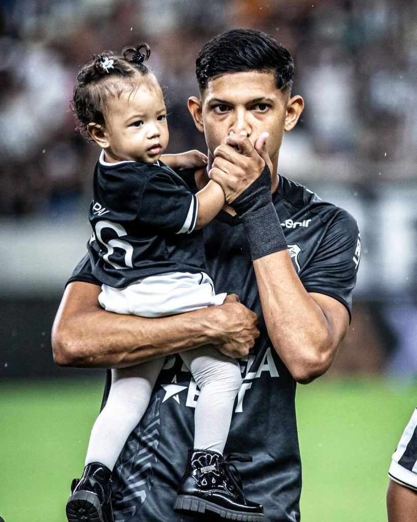 Erick Pulga e sua filha Maysa Ellen.