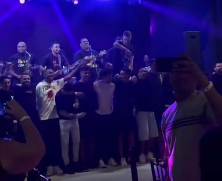 Elenco do Ceará em festa
