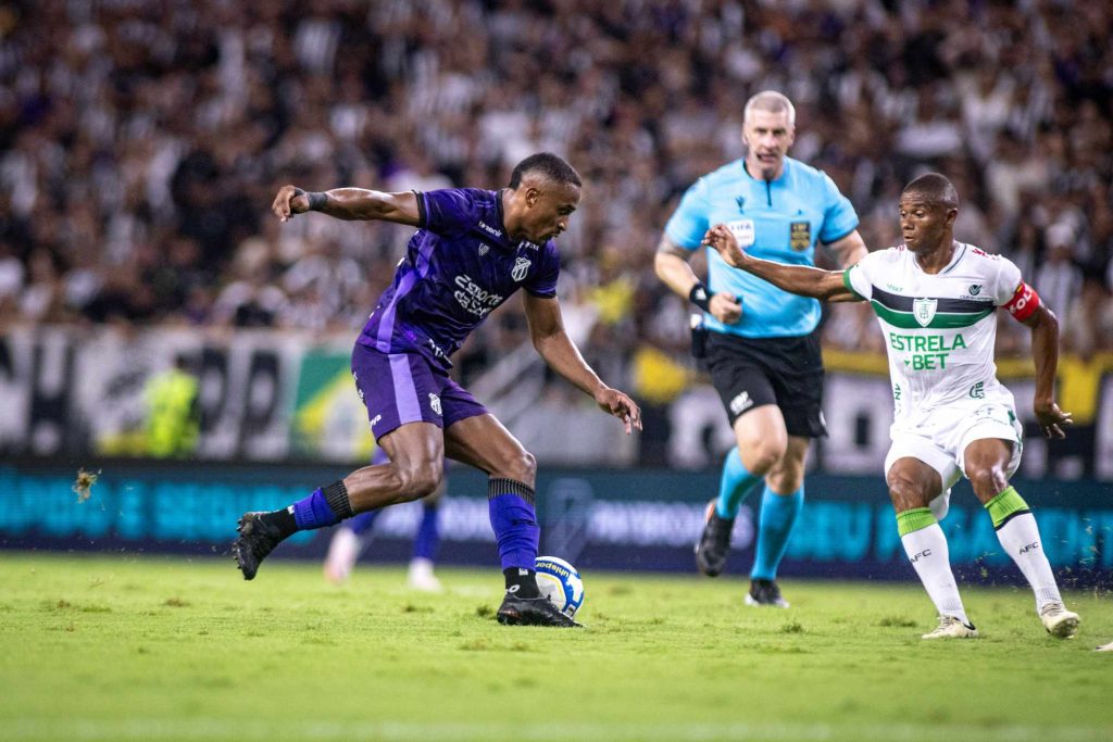 Saulo Mineiro, atacante do Ceará