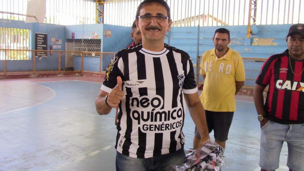 Candidato a presidencia do clube - Airton