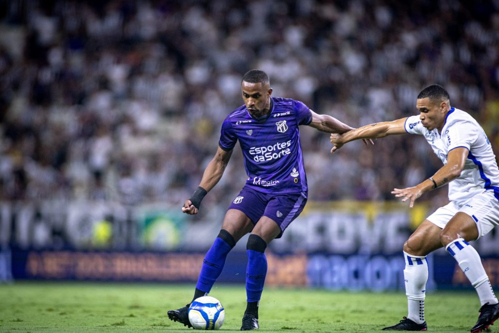 Saulo Mineiro, atacante do Ceará