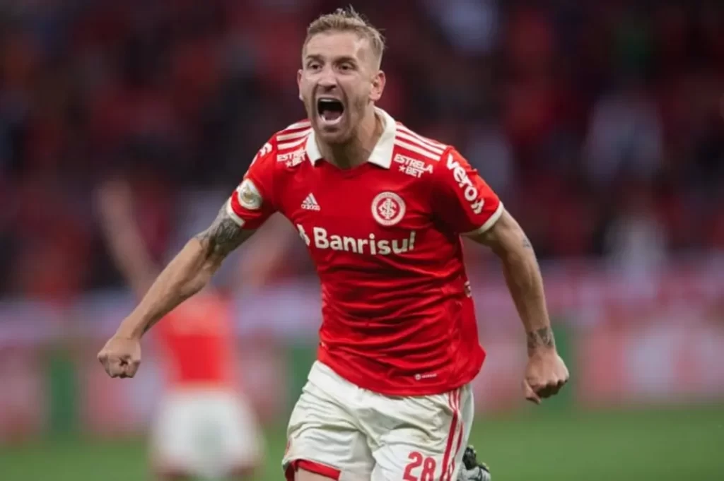 Pedro Henrique, ex-Internacional
