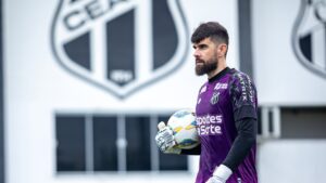 Fernando Miguel, goleiro do Ceará