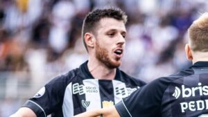 Aylon, atacante do Ceará