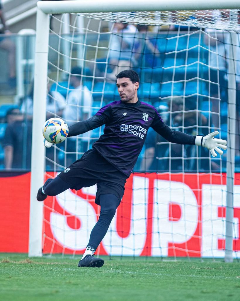 Keiller, goleiro do Ceará