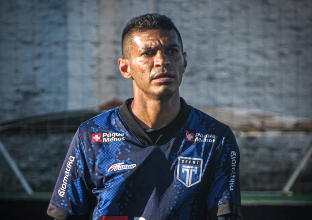 Pio, ex-Ceará.