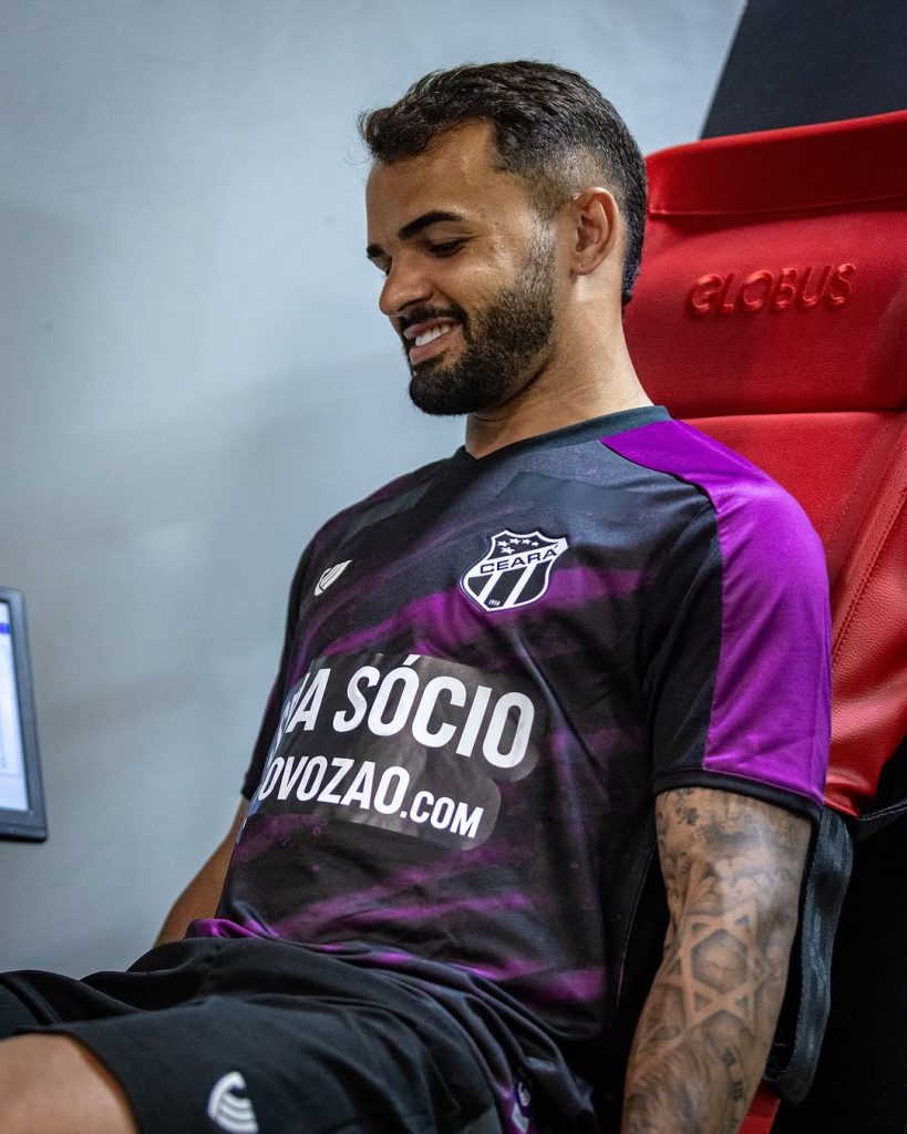 Eric Melo, lateral-esquerdo do Ceará