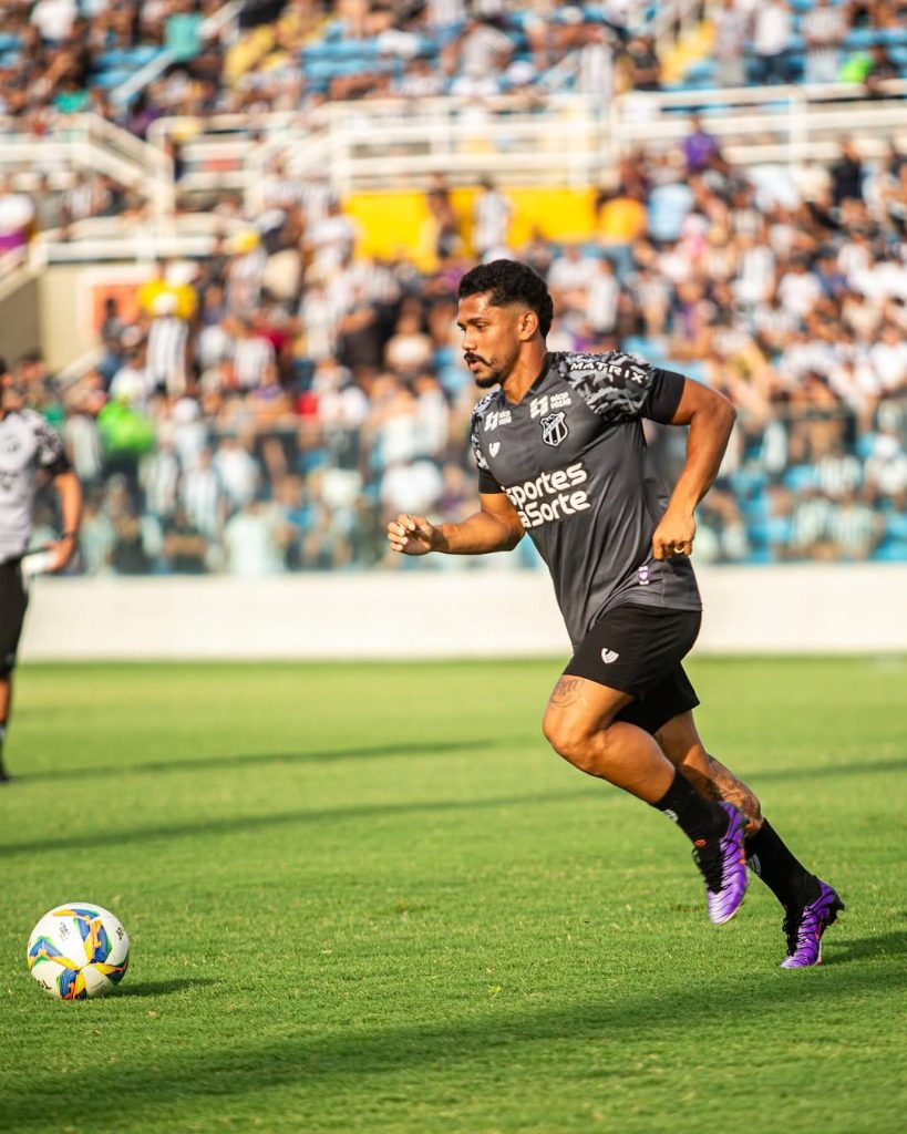 Fernando Sobral, volante do Ceará