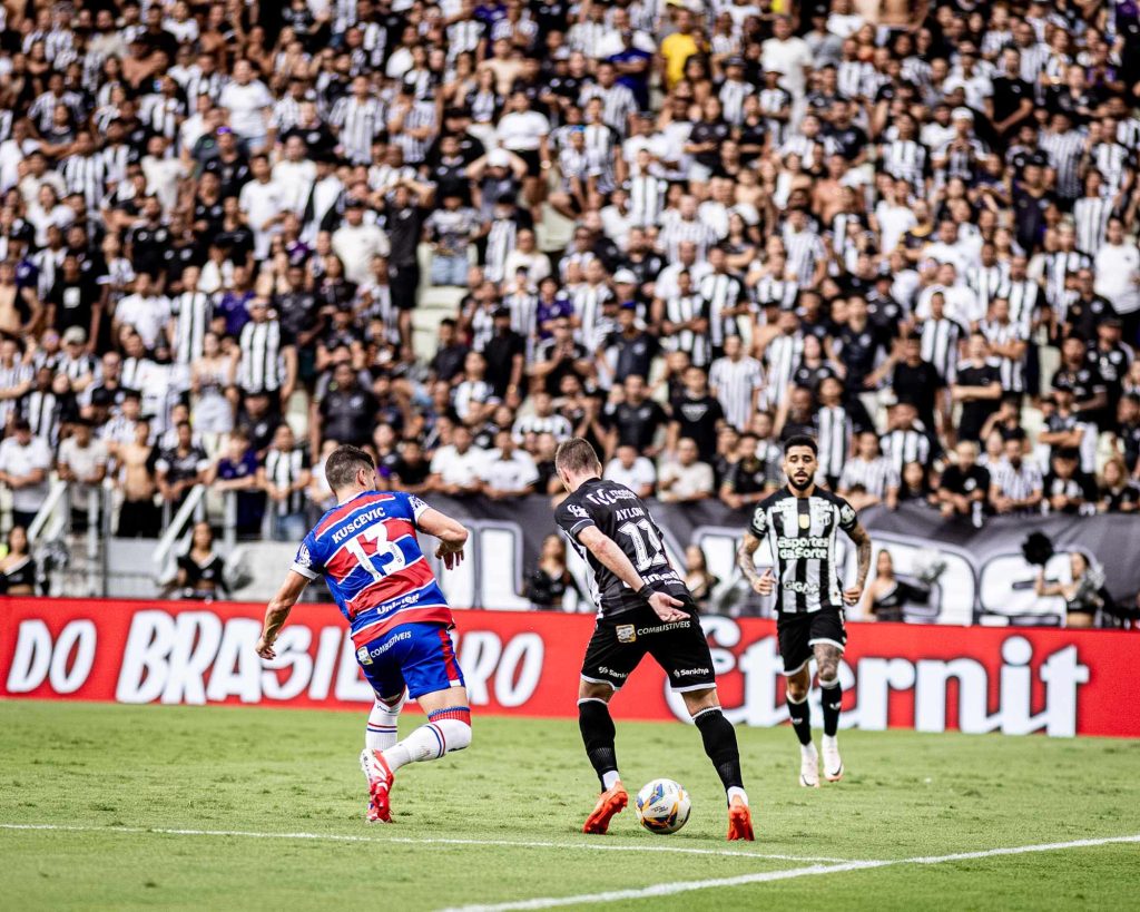 Aylon, atacante do Ceará / Clássico-Rei