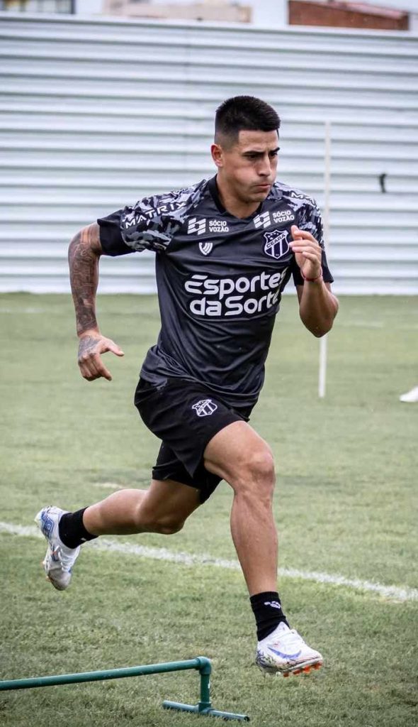 Alejandro Martínez, atacante do Ceará