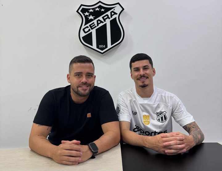 Rômulo, novo meia do Ceará, e seu empresário Luis Felipe Conte.