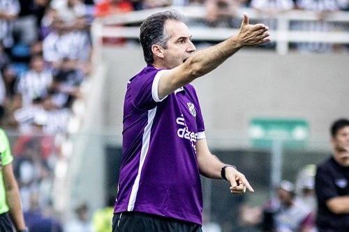 Léo Condé, treinador do Ceará
