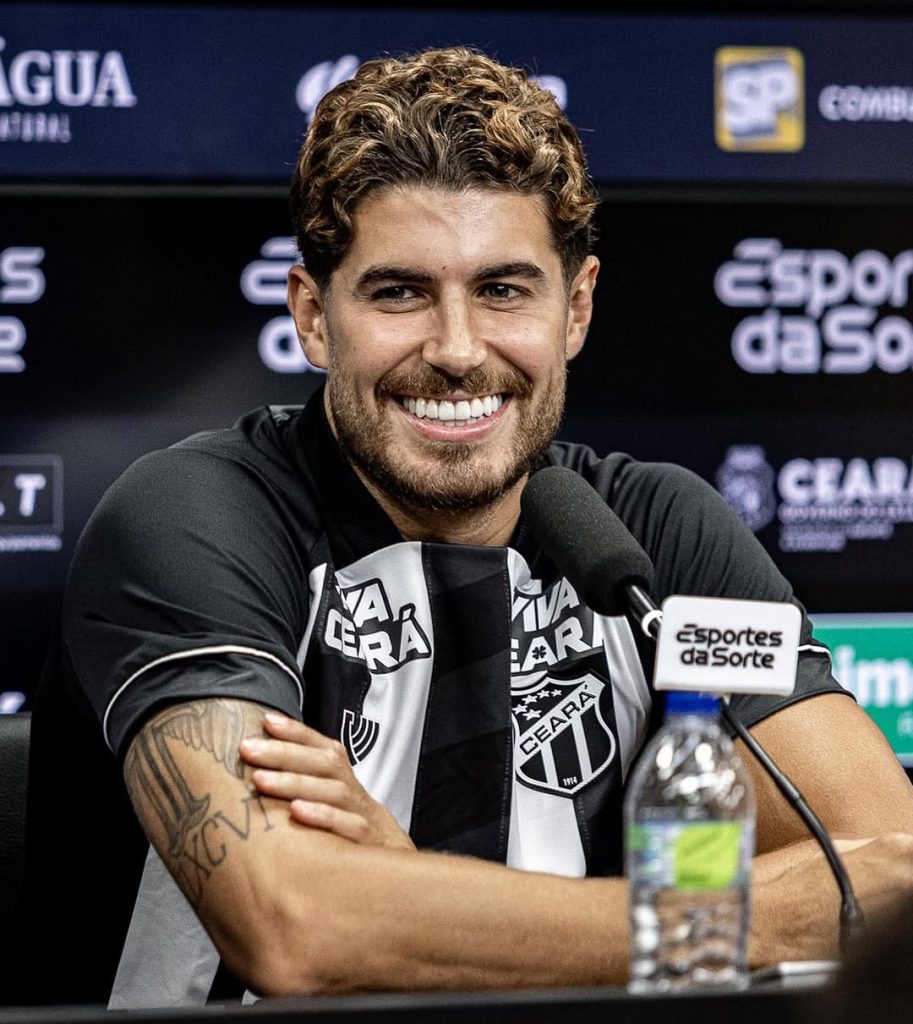 Pedro Raul, centroavante do Ceará