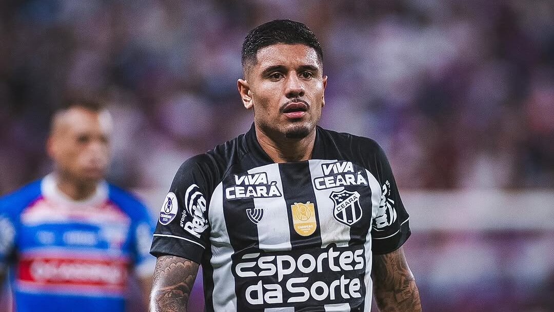 Galeano, atacante do Ceará / Clássico-Rei