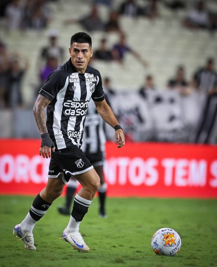 Alejandro Martinez / Léo Condé elogia jogador