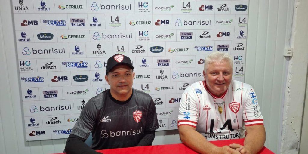 Iarley, ex-Ceará, é o novo treinador do São Luiz de Ijuí-RS