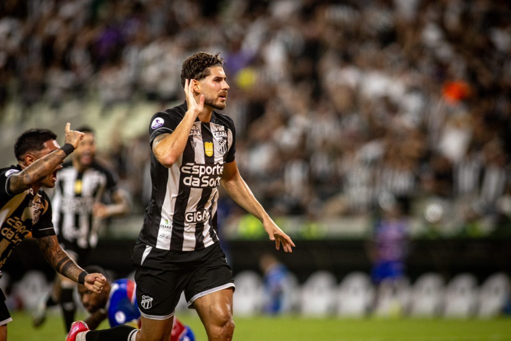 pedro raul, atacante do ceará