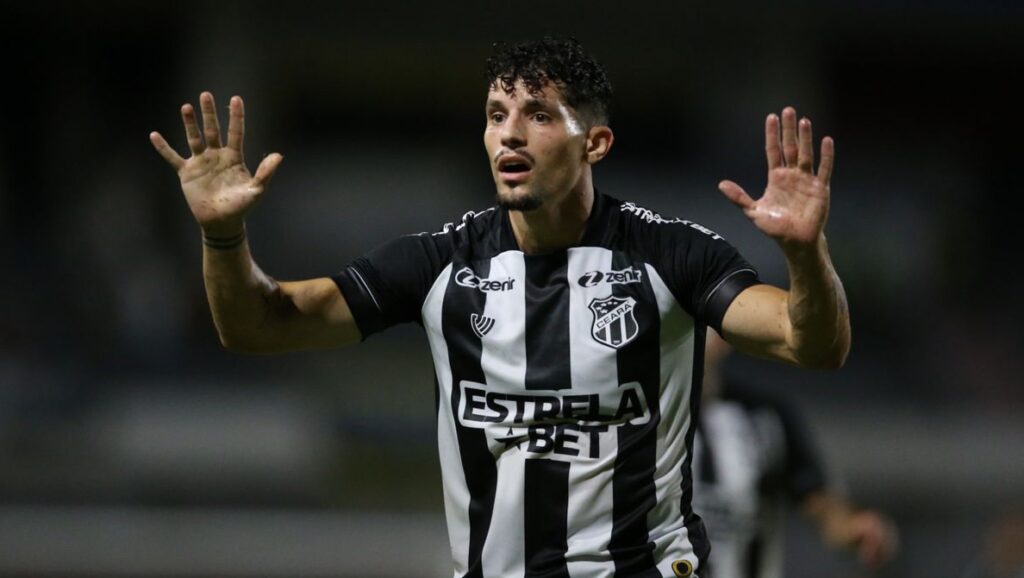 Rafael Ramos, lateral do Ceará