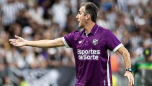 Léo Condé, treinador do Ceará